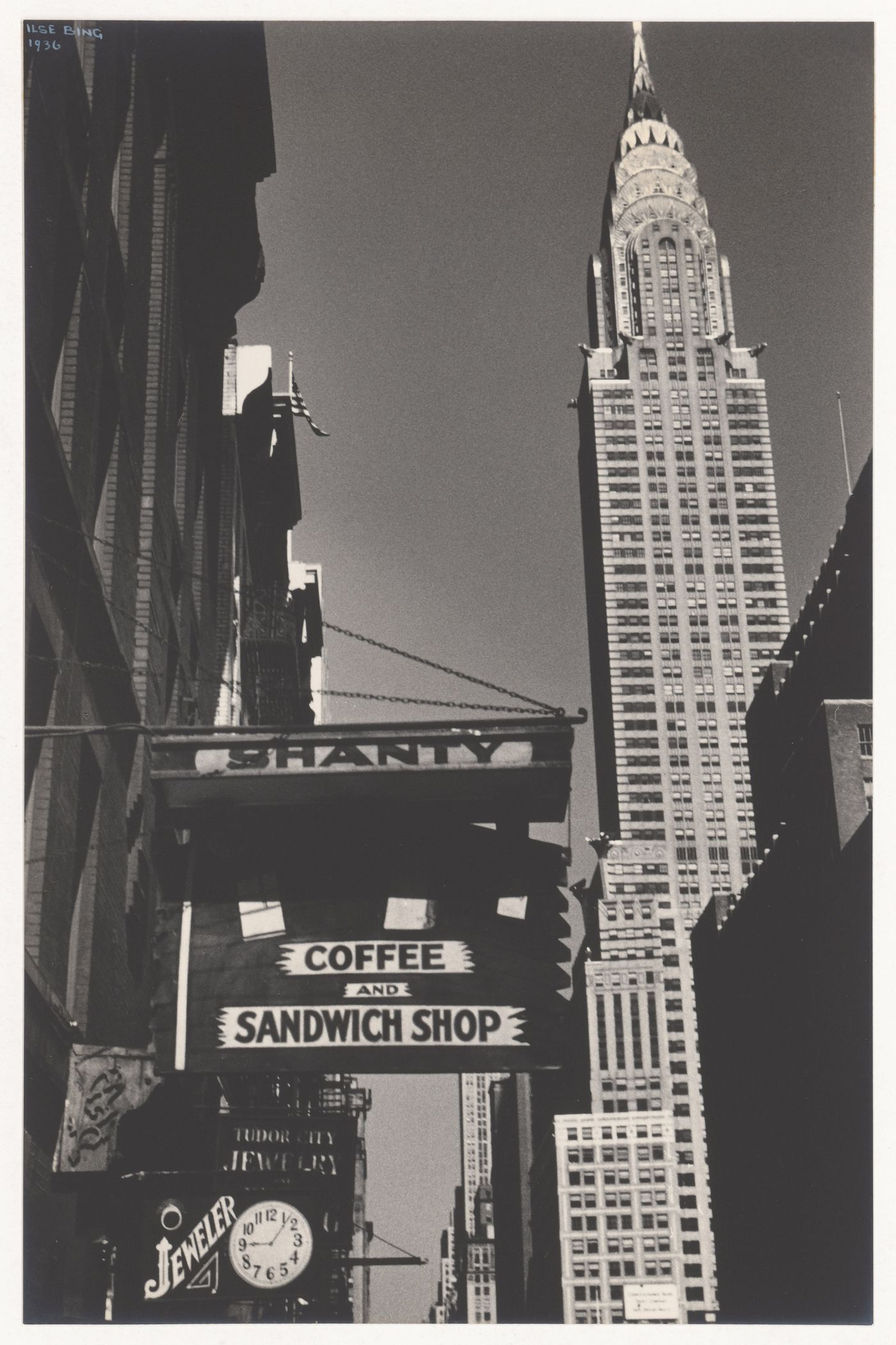 View of the South Ferry Terminal and Manhattan skyscrapers, New York City, New York