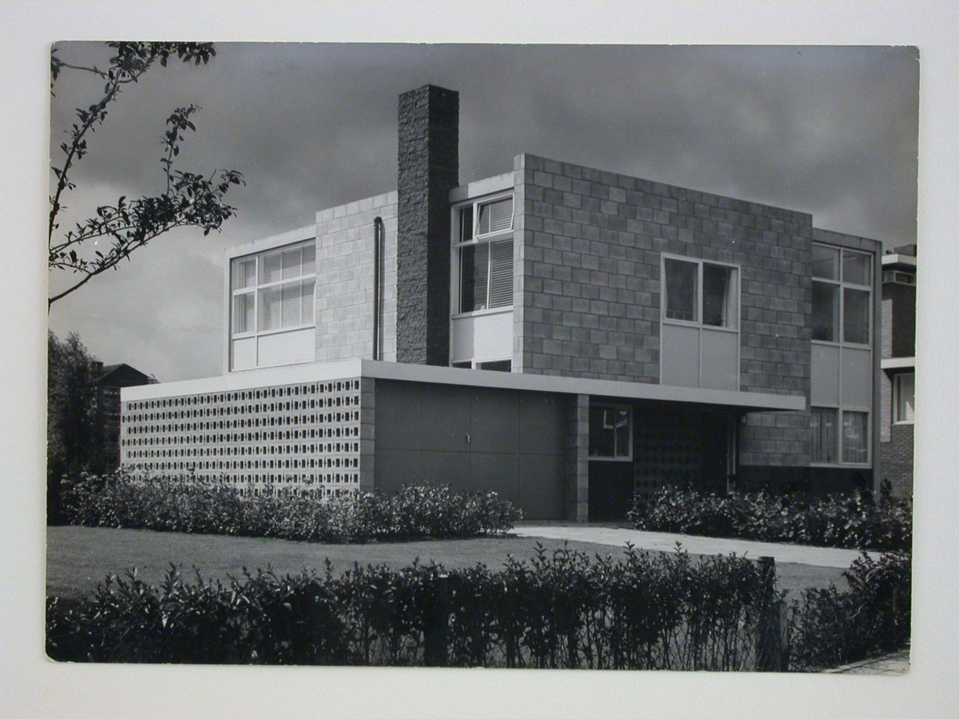 Exterior view of Theissing House, Breitnerlaan, Utrecht, Netherlands