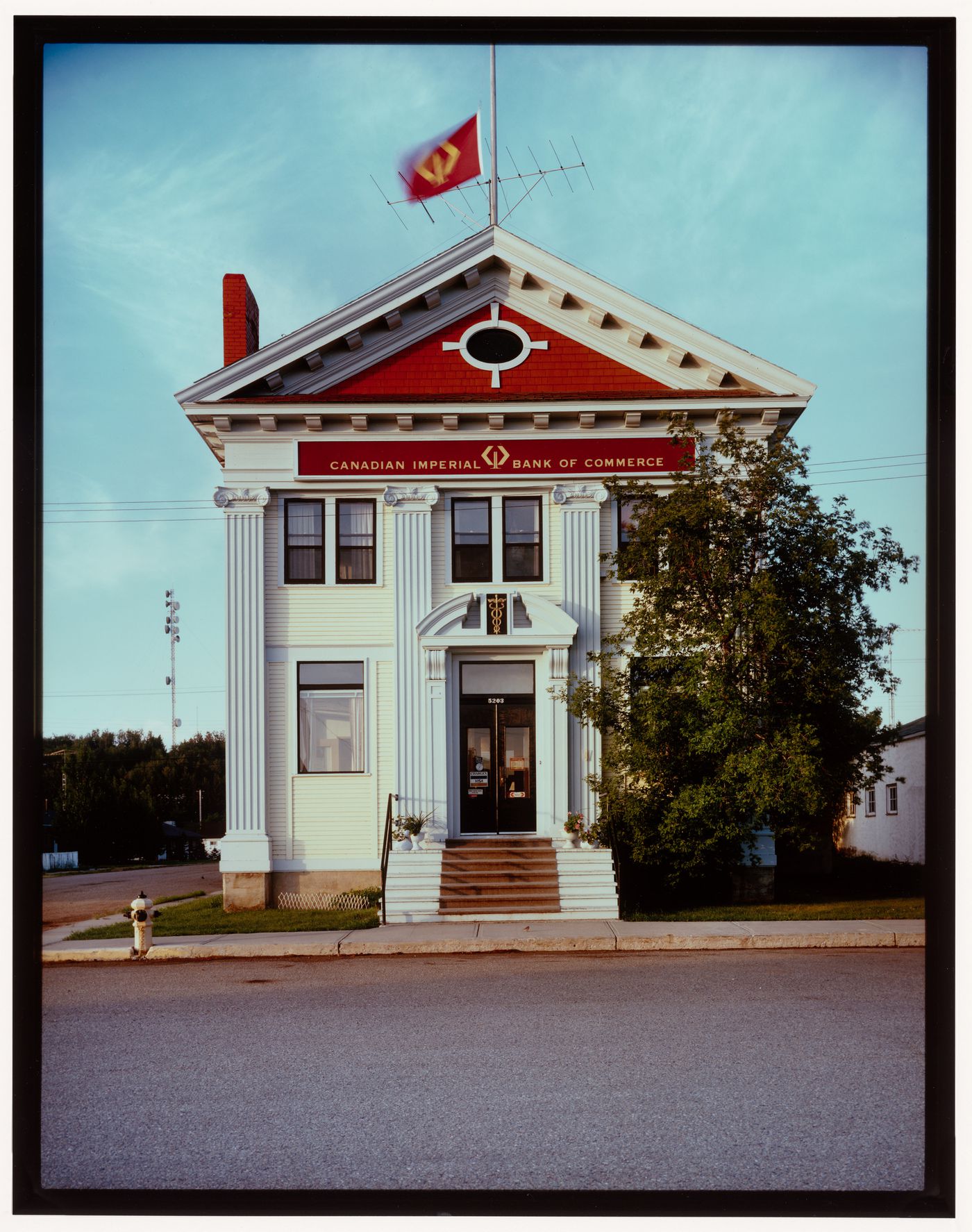 banks in alberta canada