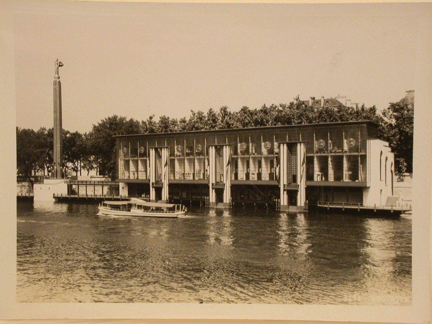 View of the Pavillon de la Sécurité with the Seine in the foreground, 1937 Exposition internationale, Paris, France