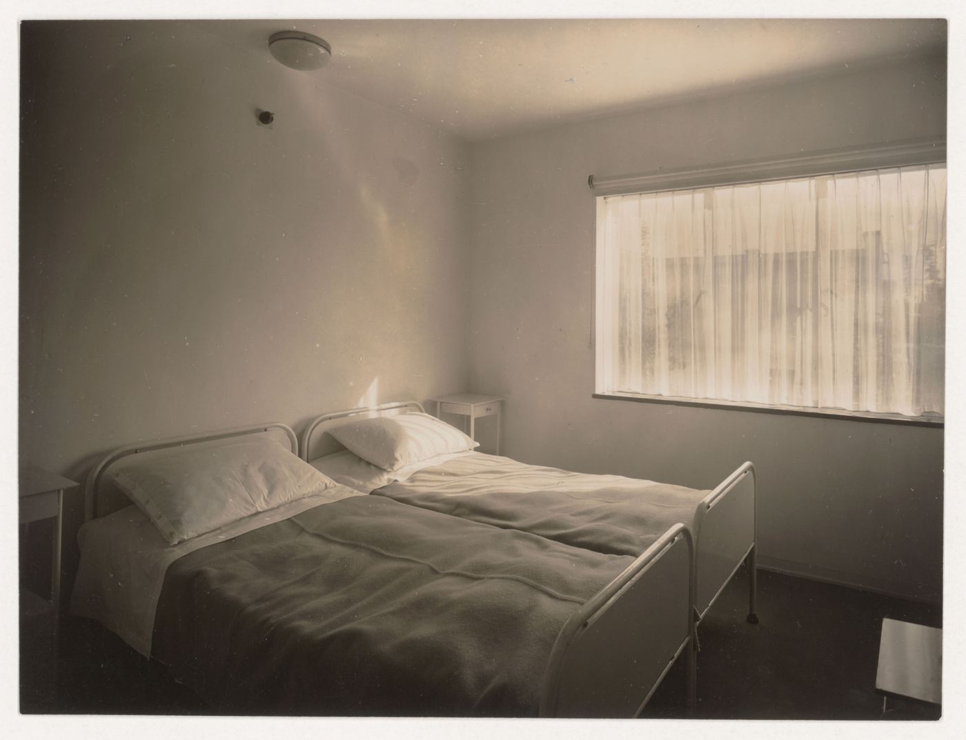 Interior view of a bedroom, Weissenhofsiedlung, Stuttgart, Germany