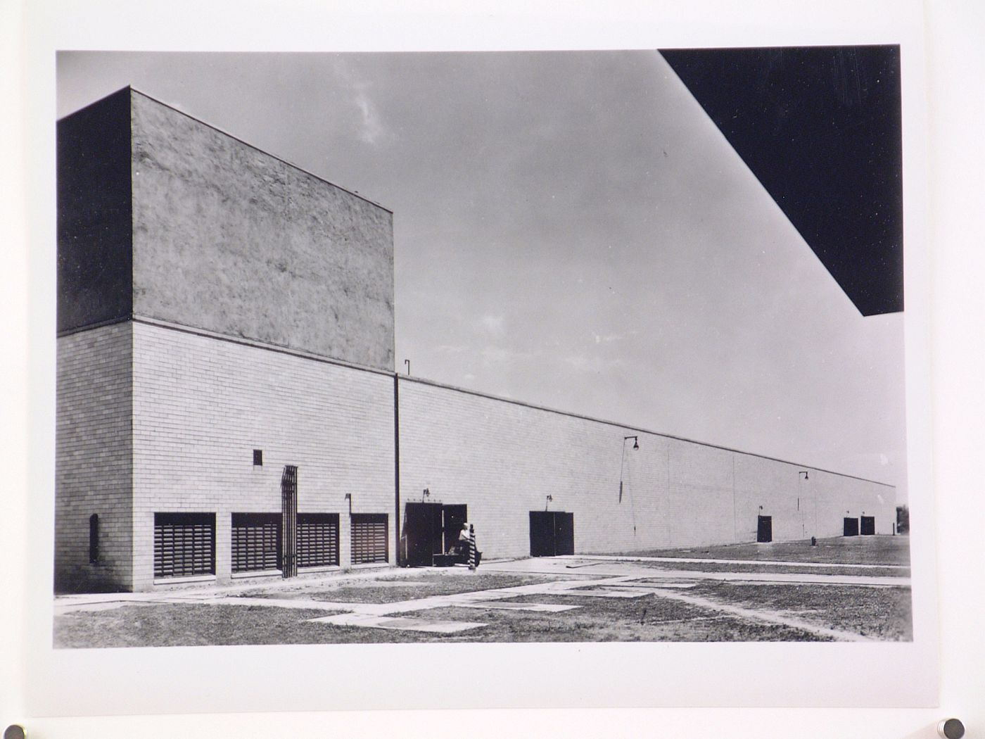 View of the west façade of Aluminum Foundry No. 2, Wright Aeronautical Corporation Airplane Engine Assembly Plant, Lockland, Ohio