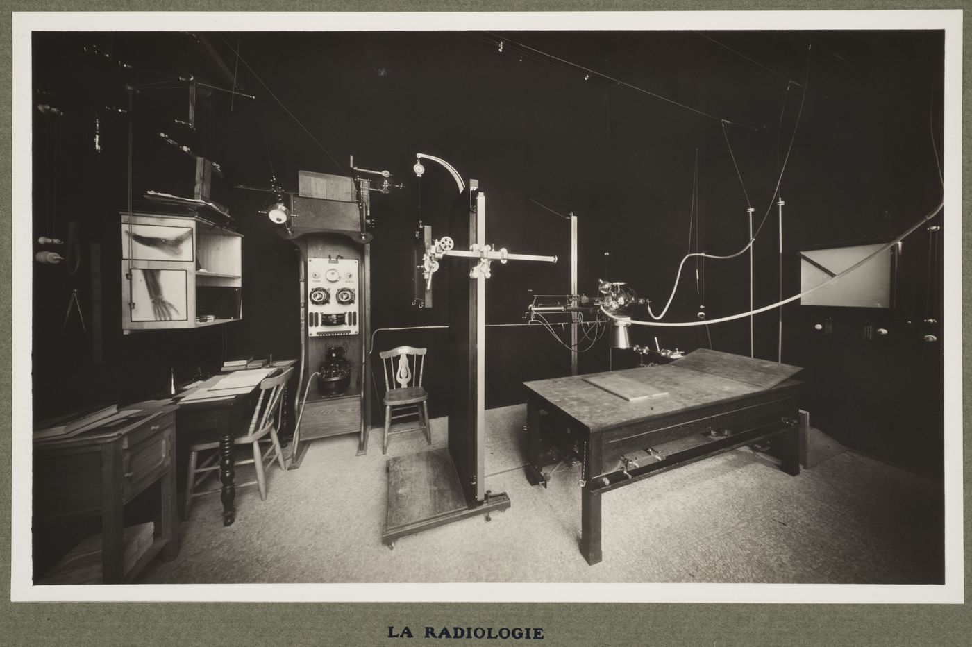 Interior of a radiology room in the military hospital housed in the Grand Palais during World War I, Paris, France