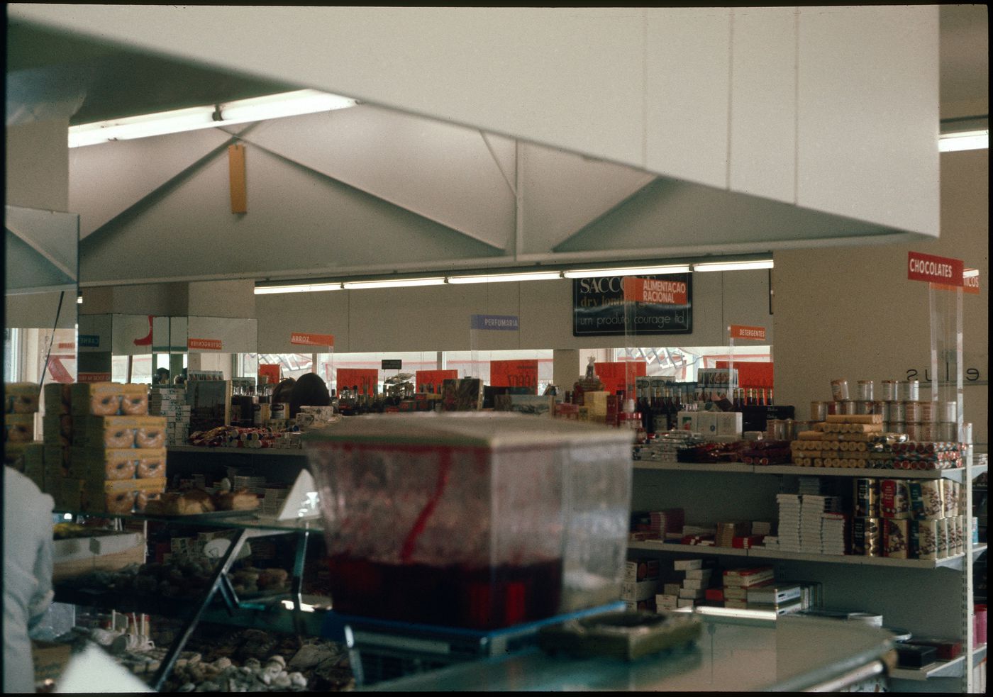 Slide of interior of Cooperativa Unicoope Domus / Boavista, Porto