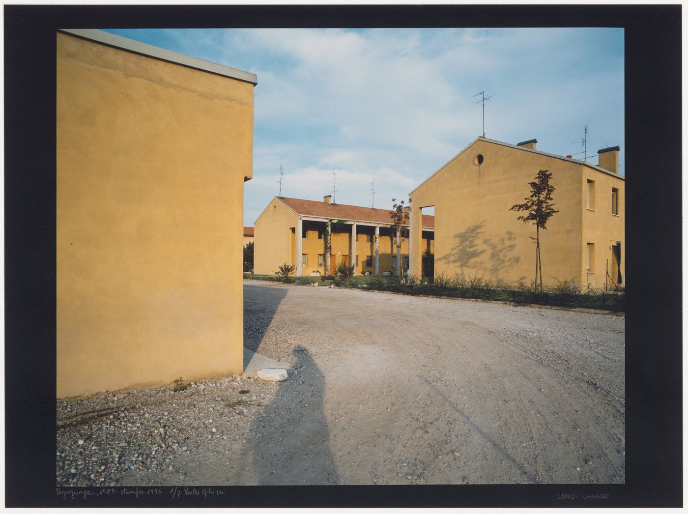 Single-family housing, Pegognaga, 1979; The housing blocks and the porticos