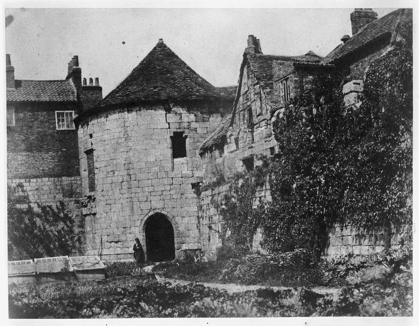 Plate from portfolio ''Photographic Views of York and its Environs''