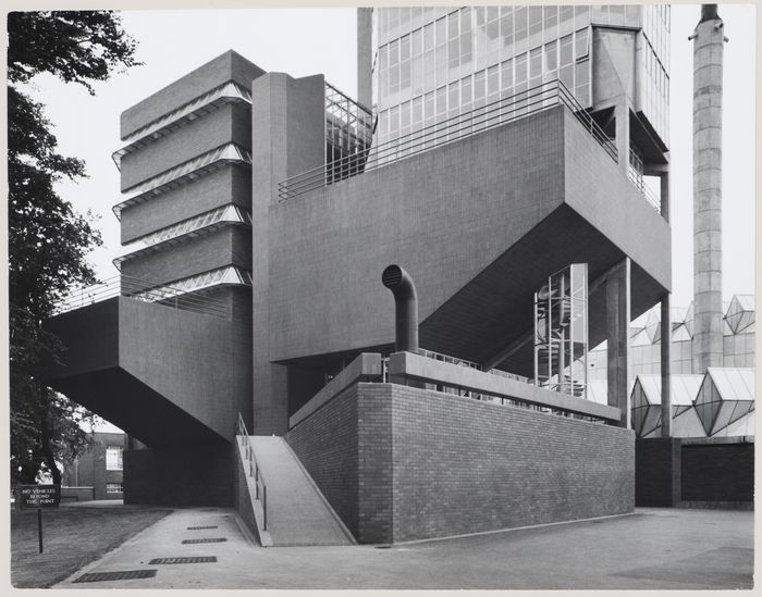 Leicester University Engineering Building, Leicester, England, United 