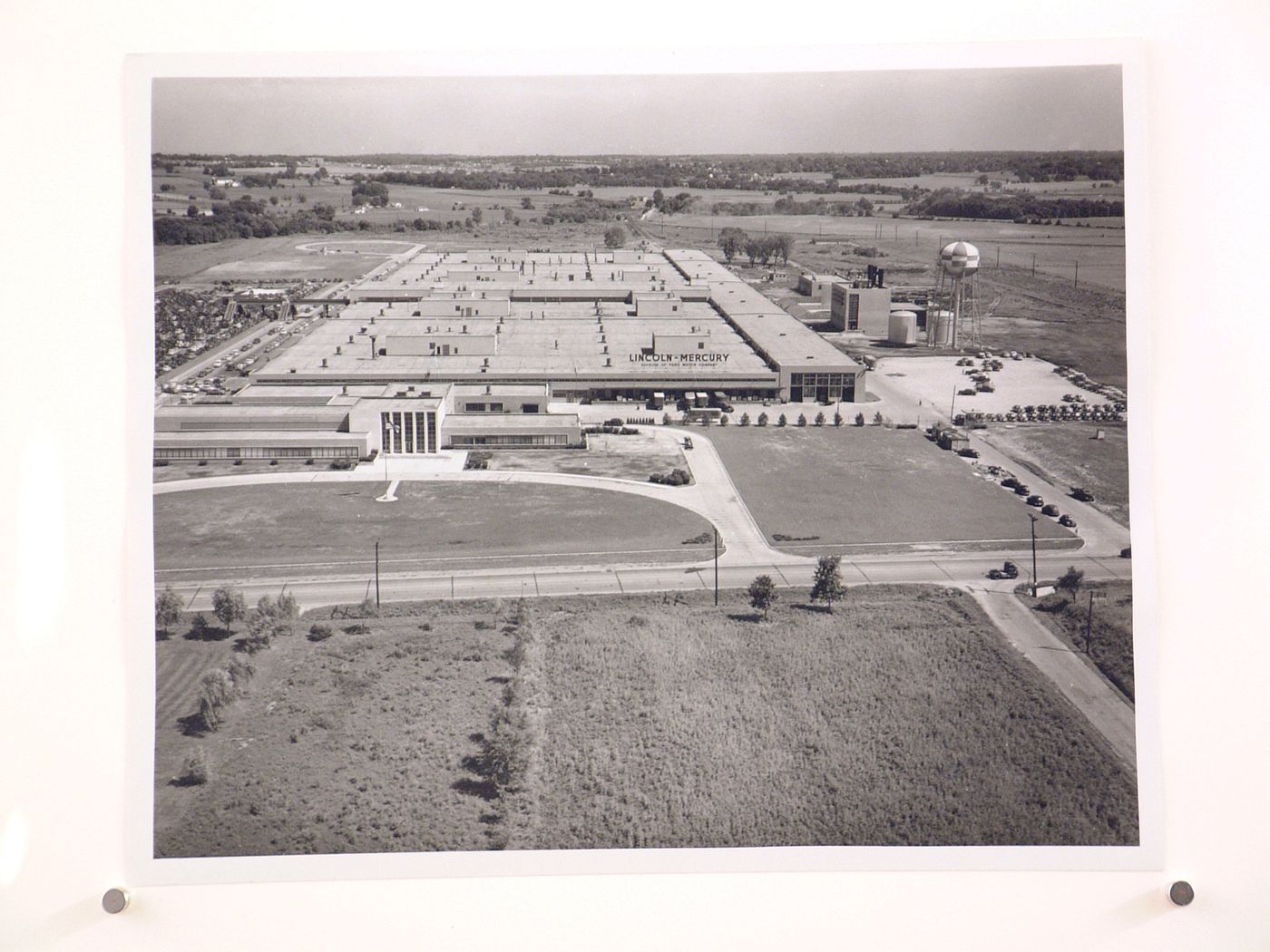 Aerial view of the Automobile Assembly Plant showing the west façades of the Administration Building, the Assembly Building and the Boiler House, Ford Motor Company Lincoln-Mercury division Automobile Assembly Plant, Saint Louis, Missouri