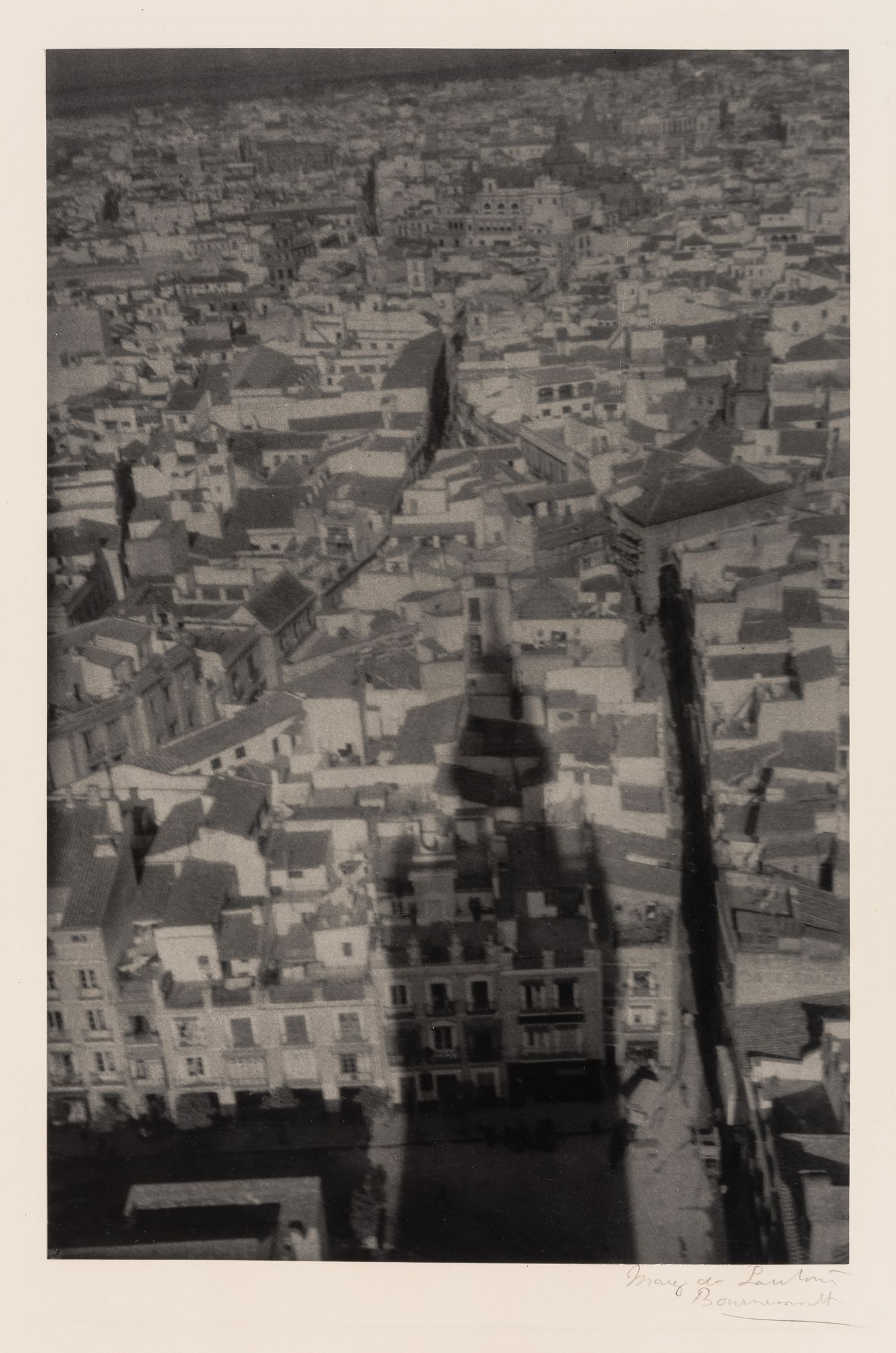 Seville Cathedral, Tower's Shadow