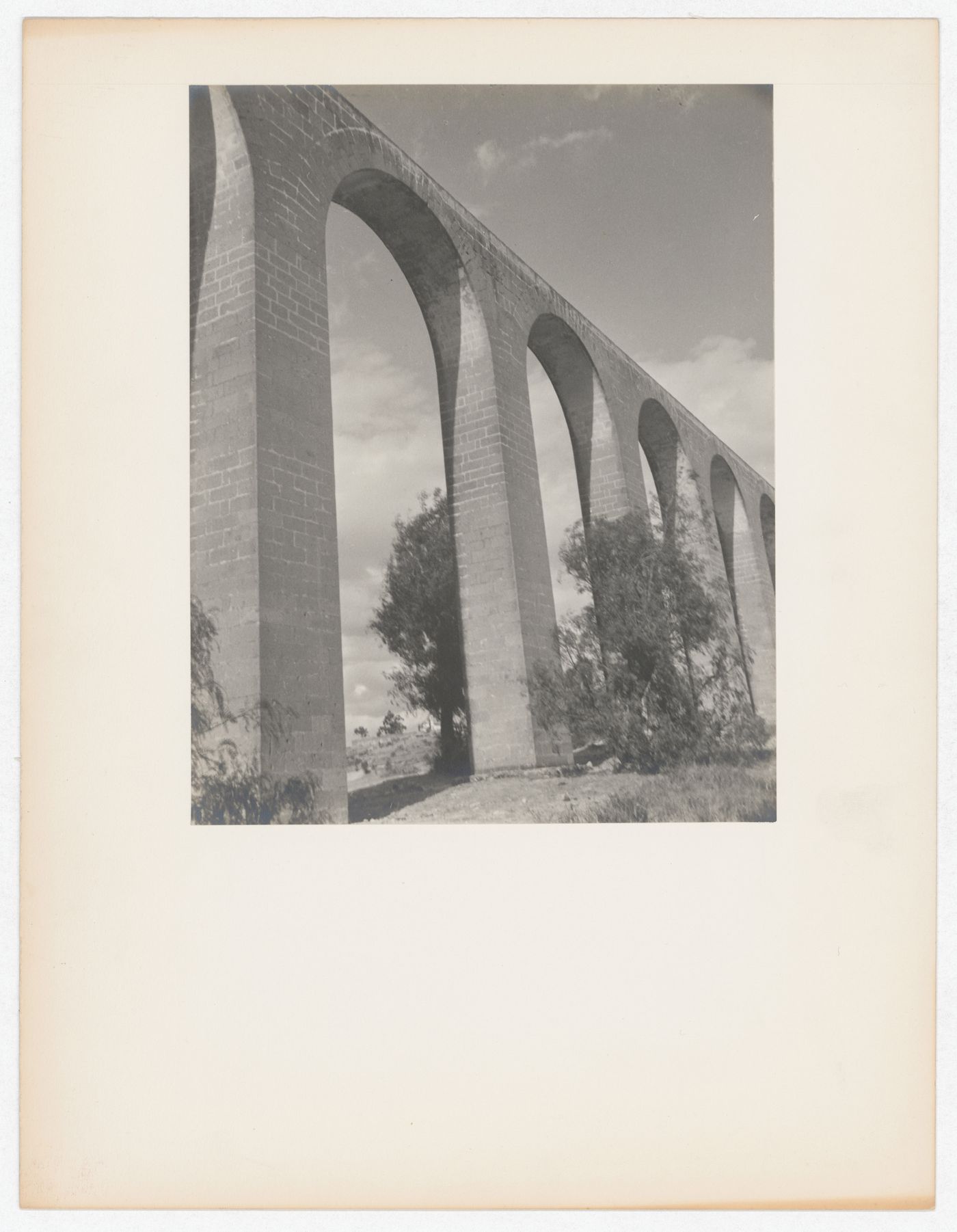 Partial view of an aqueduct, near the Sanctuario de Nuestra Señora de los Remedios on the Cerro de Totoltepec [?], Mexico