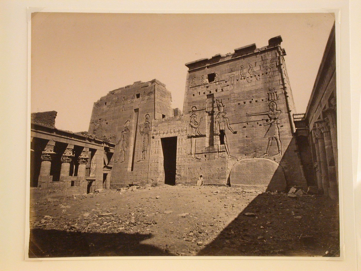2me Pylone du Temple de Isis, Egypte