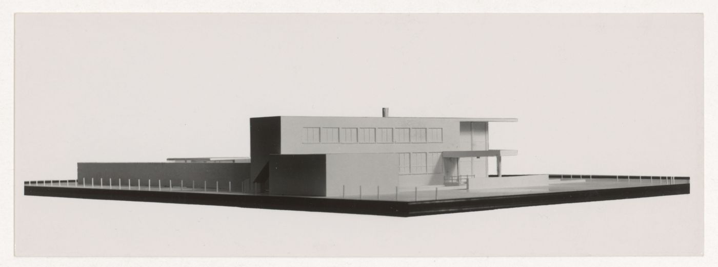 Photograph of a model for Johnson House, Pinehurst, North Carolina