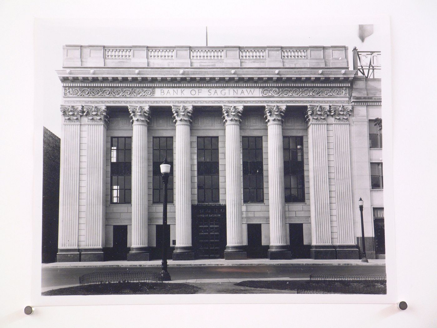 View of the principal façade of the Bank of Saginaw, Saginaw, Michigan