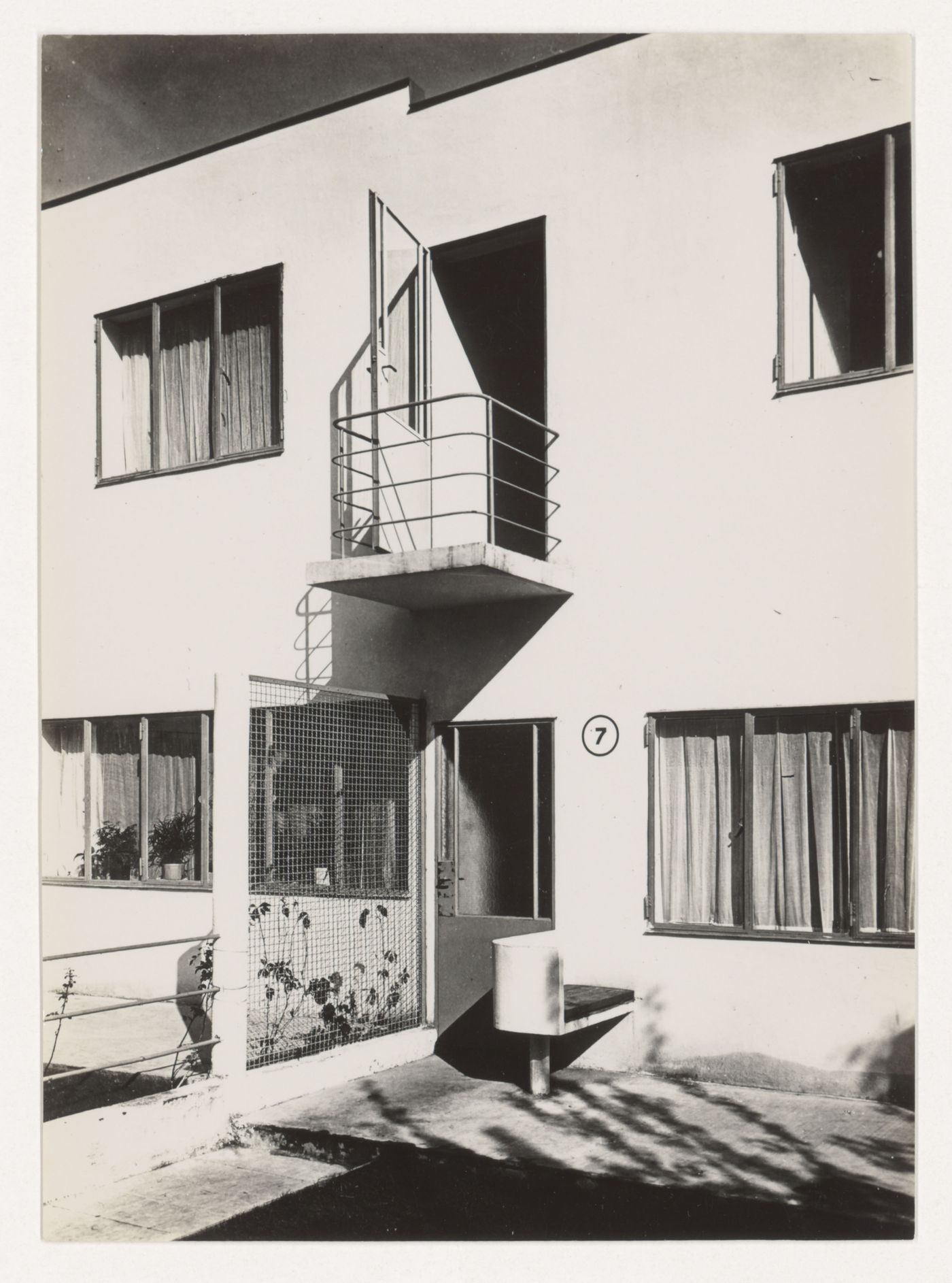 Exterior view of House 7, Weissenhofsiedlung, Stuttgart, Germany