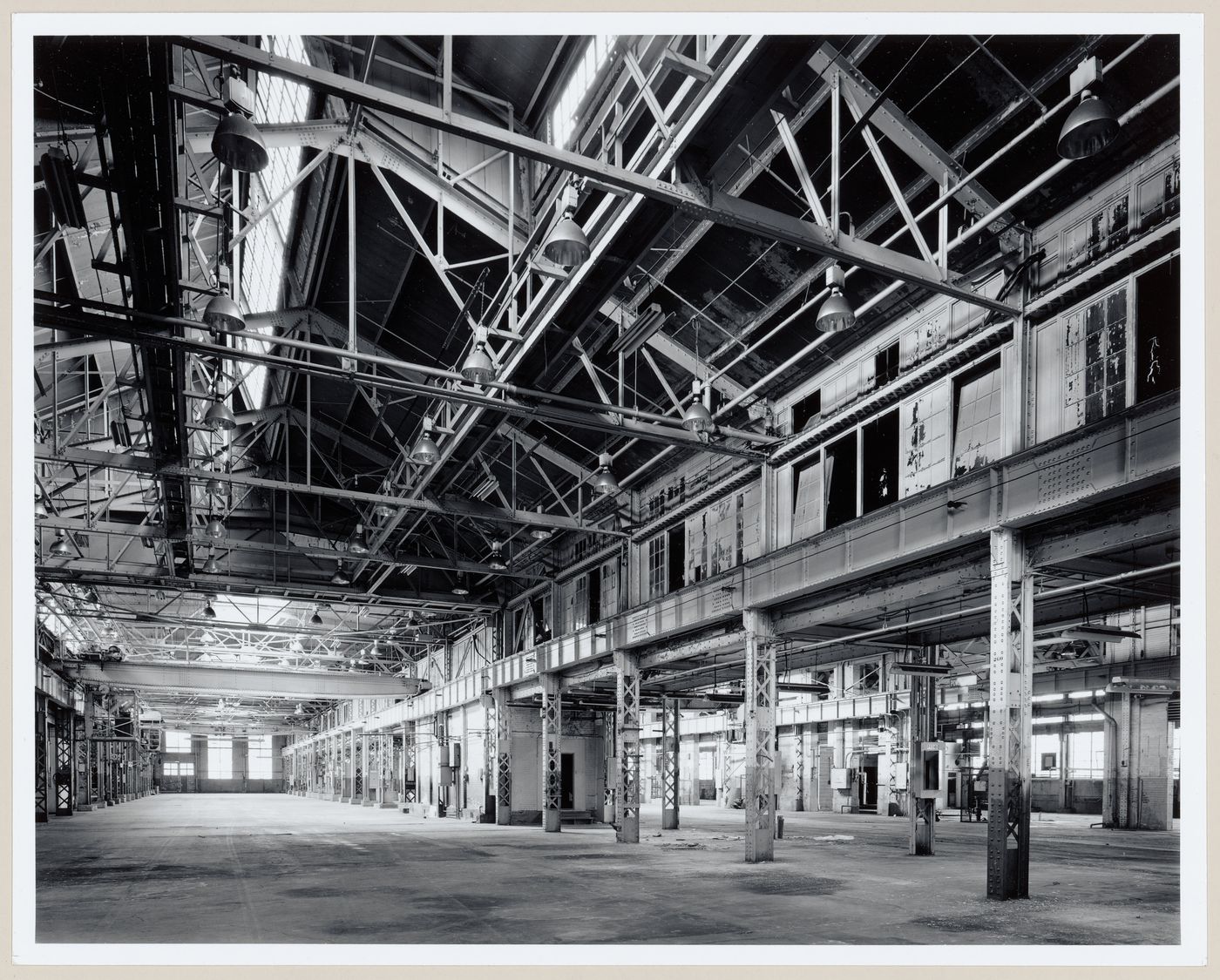 Interior view of the main floor of the Canadian Switch & Spring Company Building, Montréal, Québec