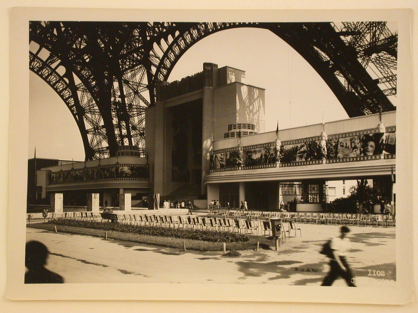 View of the Pavillon de Photo, Cine, Phono with the Tour Eiffel in the background, 1937 Exposition internationale, Paris, France