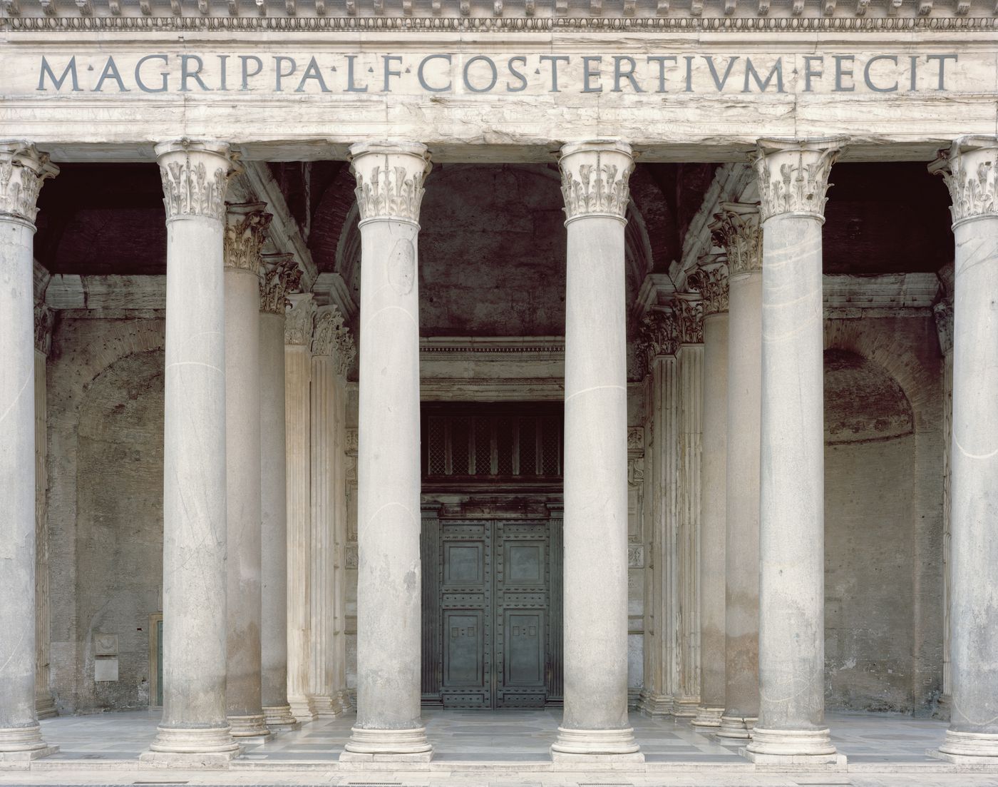 Questioning Pictures: Photograph of Pantheon, detail of facade, Rome