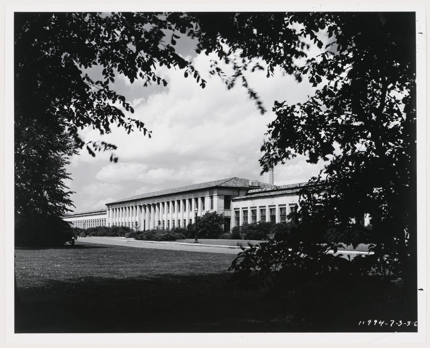 View of the principal façade of the Engineering Laboratory, Rouge River Plant, Ford Motor Company, Dearborn, Michigan