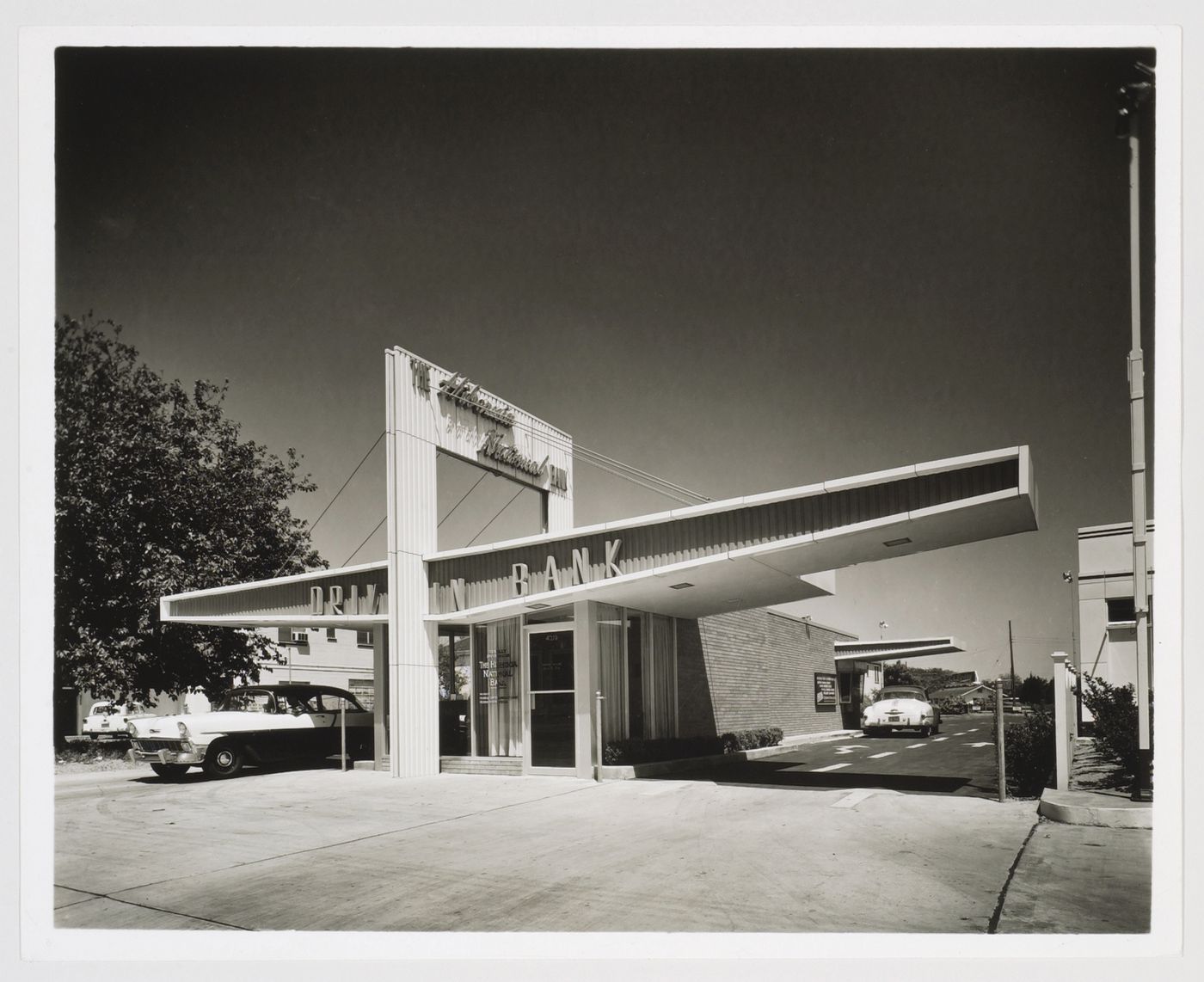 Hibernia National Bank, Drive-In Unit, New Orleans, Louisiana