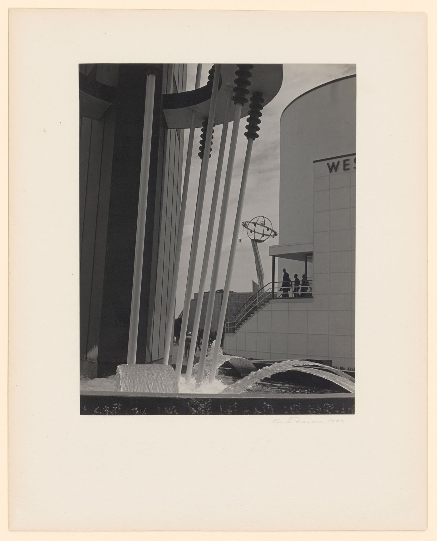 New York World's Fair (1939-1940): Ground level view of Singing Tower of Light and fountain, Westinghouse Pavilion