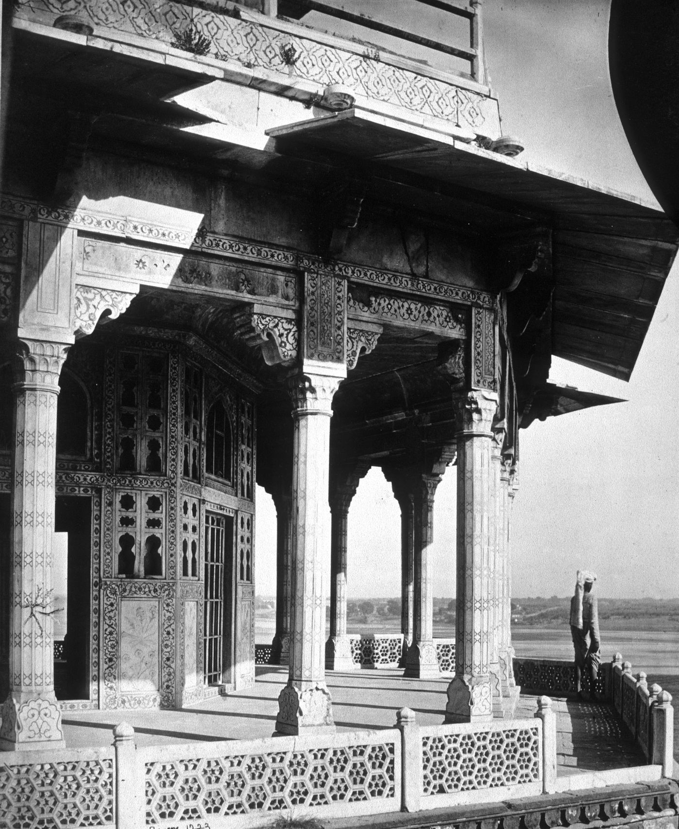 View of a porch [?] of the Zenana (also known as the Ladies' Pavilion) overlooking the Yamuna River (also known as the Jumna River), Agra Fort, Agra, India