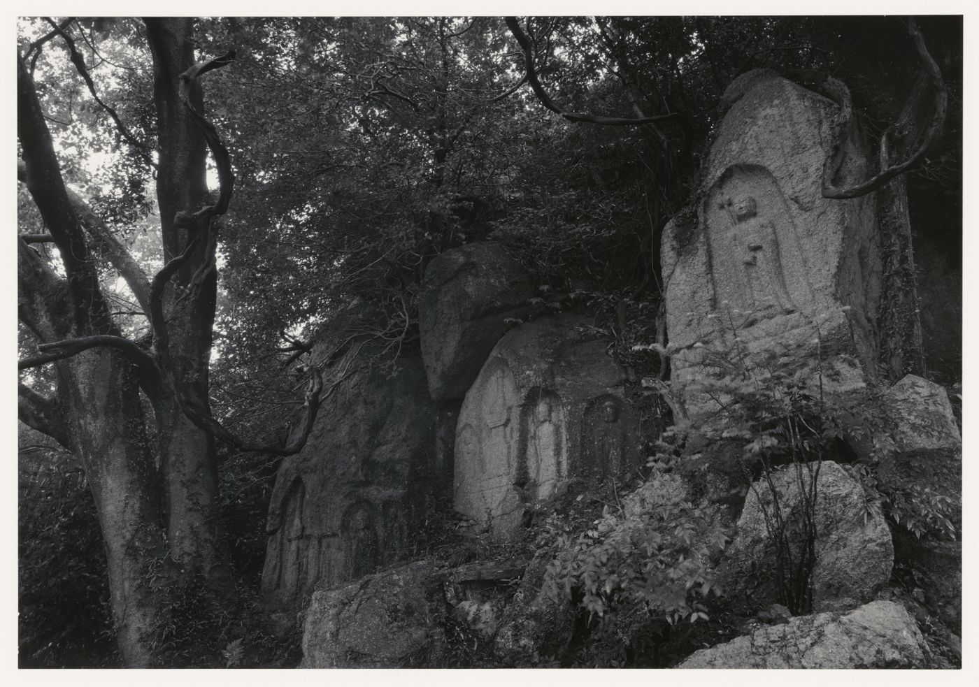 View of magaibutsu rock carvings, Tsubao, Japan