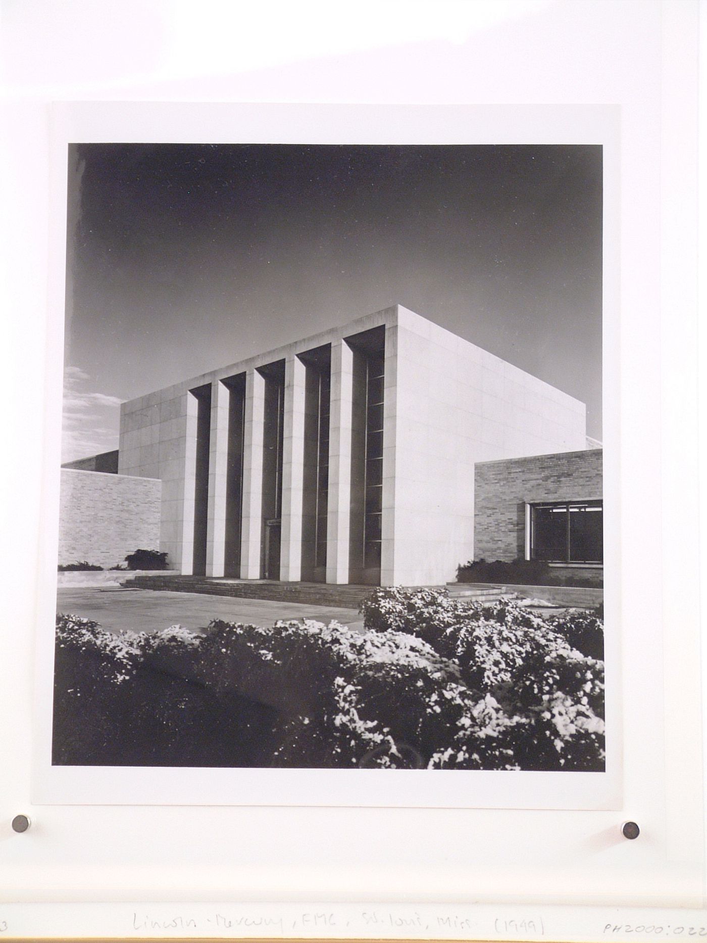 View of the main entrance to the Administration Building from the west, Ford Motor Company Lincoln-Mercury division Automobile Assembly Plant, Saint Louis, Missouri