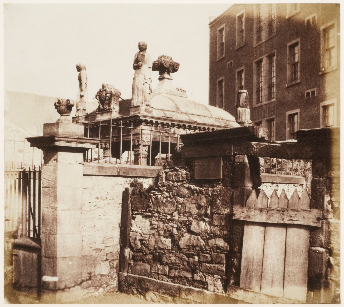 Greyfriars Churchyard, Monument to Provost William Little of Liberton, Edinburgh