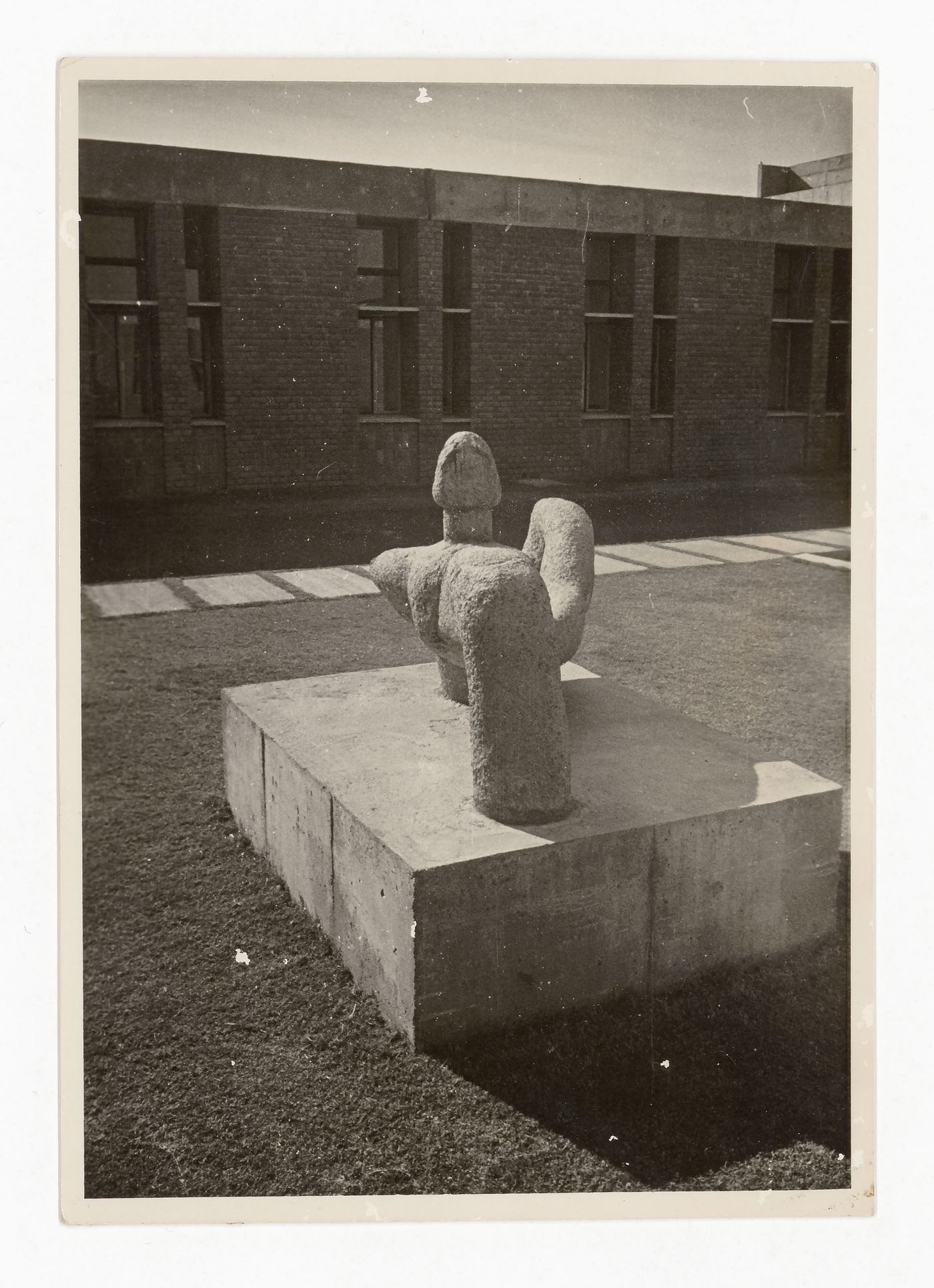 Photograph of a concrete sculpture at Punjab Agricultural University in Ludhiana, India