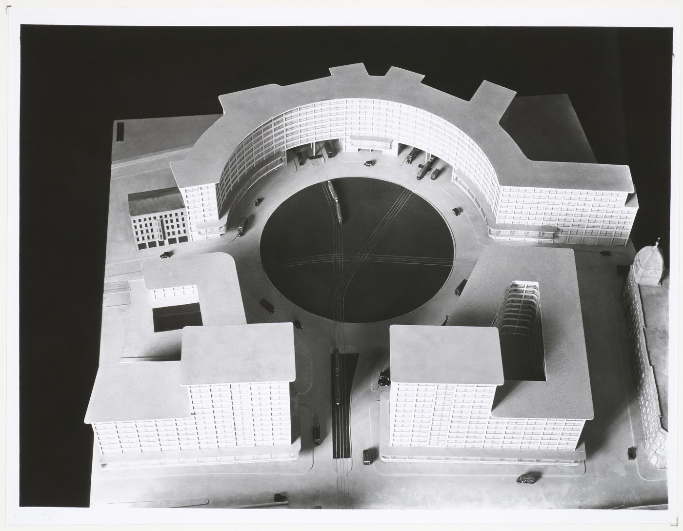 Photograph of a model by Martin Wagner for the Alexanderplatz competition, Berlin